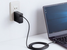サンワサプライ、USB Power Delivery規格対応のUSB Type-Cケーブル付きAC充電器を発売