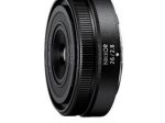 ニコン、「ニコン Z マウントシステム」対応の薄型広角単焦点レンズ「NIKKOR Z 26mm f/2.8」を発売
