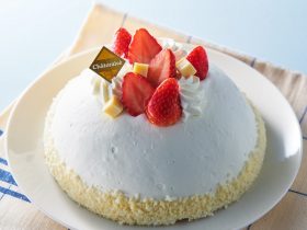 シャトレーゼ、ホワイトデーケーキ「ホワイトベリーデコレーション/3種のショコラモンブラン」を数量・期間限定販売