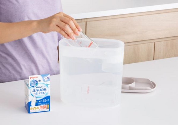 ピジョン、「洗える除菌料 ミルクポン W」および一部企業にて先行販売している「哺乳びん洗いかんたん泡スプレー」を販売開始
