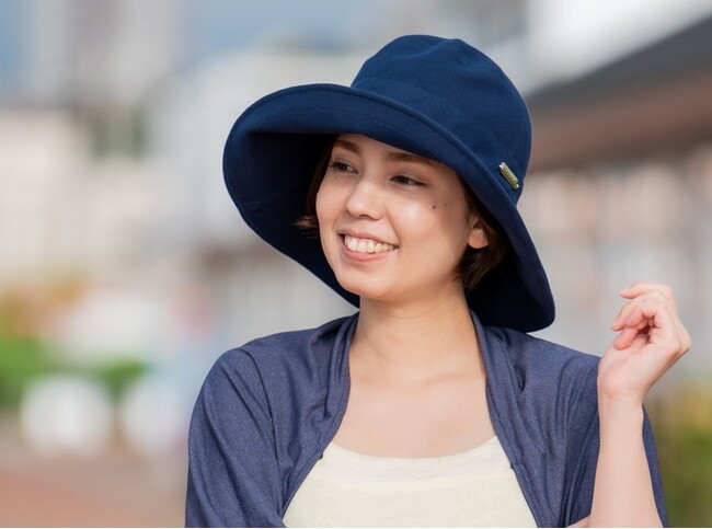 ピーカブー、保冷剤を入れられる紫外線対策に特化したUVカット帽子第2弾を発売
