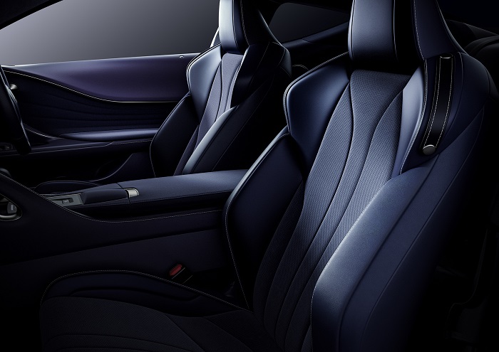 トヨタ、LEXUSが「LC」を一部改良するとともに特別仕様車「EDGE」を発売