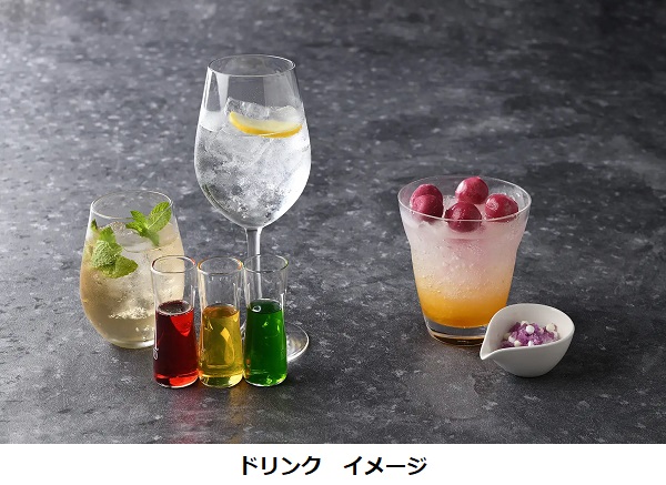 新宿プリンスホテル、「ザ・ステーション カフェバー」で「ブルーマングループ スペシャルメニュー」を販売