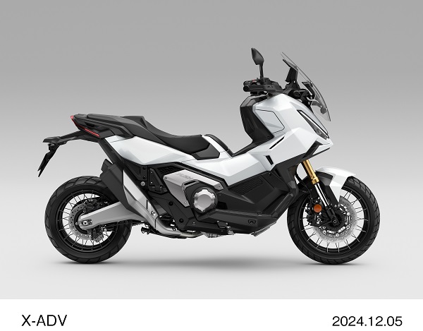 ホンダ、大型クロスオーバーモデル「X-ADV」の一部外観変更と装備充実を行い発売