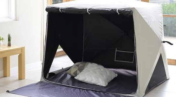 山善、「ブラックコーティング」を採用した「パッとサッとサンシェード キューブ/ワイド」をECサイトで発売