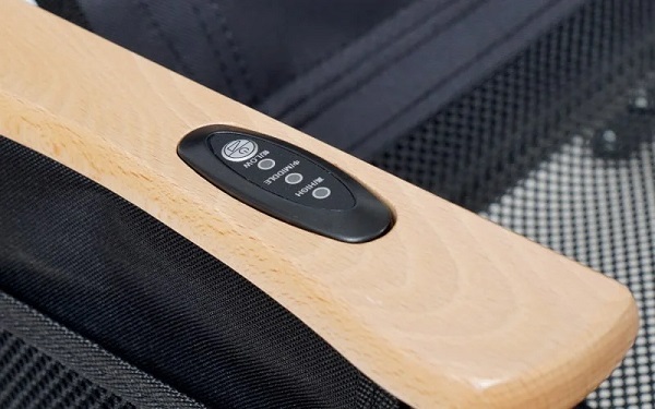 サンコー、背もたれから風が吹くアウトドアローチェア「ツインファンで蒸れずに快適『セナクール アウトドアチェア』」を発売