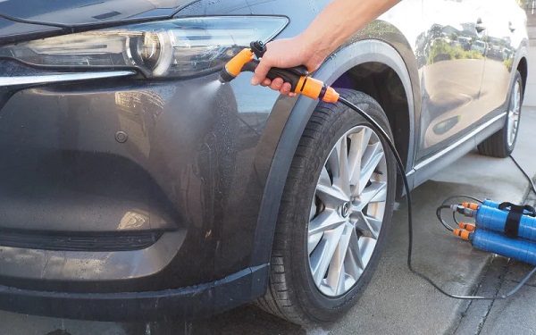 サンコー、「水道に取り付けるだけで純水になる純水器『水シミZERO』」を発売