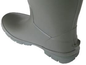 アキレス、「MONTRRE」ブランドから女性用防寒ブーツ「モントレFB-183」を発売