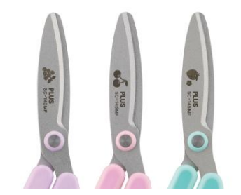 プラス、子ども用はさみ「フィットカットカーブ ジュニア＜限定＞くだものシリーズ」を数量限定発売
