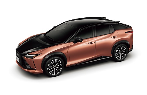トヨタ、LEXUSが「RZ」の新型モデルを発売