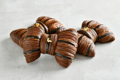 ホテルニューグランド、「ショコラリボンデニッシュ」を期間限定販売