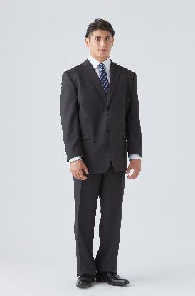 はるやま商事、「大きいサイズの店フォーエル」でフレッシャーズ向けに「褒められメンズセット」などを発売