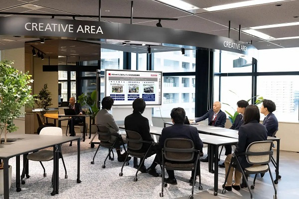 リコージャパン、LiveOffice「ViCreA(ヴィクレア)新宿」をリニューアルオープン