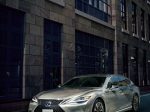 トヨタ、LEXUSがフラッグシップセダン「LS」を改良して発売