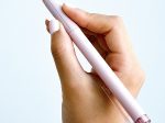 トンボ鉛筆、「モノグラフライトボールペン」にスモーキーカラー8色を追加発売