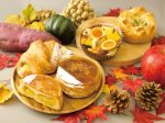 阪急ベーカリー、旬の野菜やりんごなど秋の味覚満載の新商品を販売