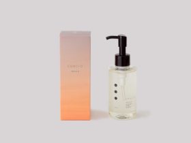 MALOU、クレンジングオイル「Cleansing Oil」を発売