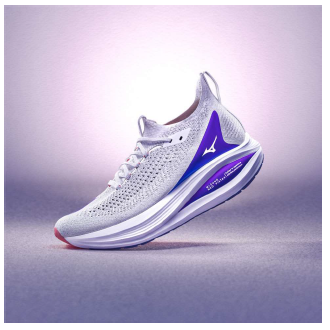 ミズノ、スーパートレーナーの2代目「MIZUNO NEO VISTA 2」を発売