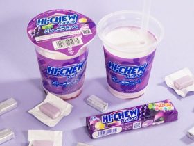 ファミリーマート、飲めるハイチュウ「ハイチュウグレープフラッペ」を発売