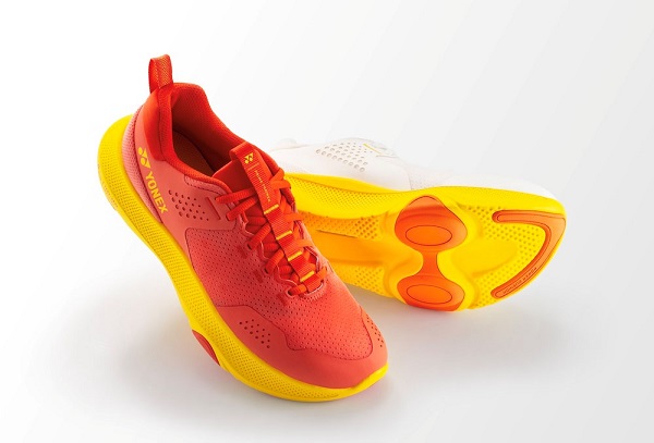 ヨネックス、ラケットスポーツ競技者に向けてデザインされたトレーニングシューズ「PRIME TRAINER」を発売