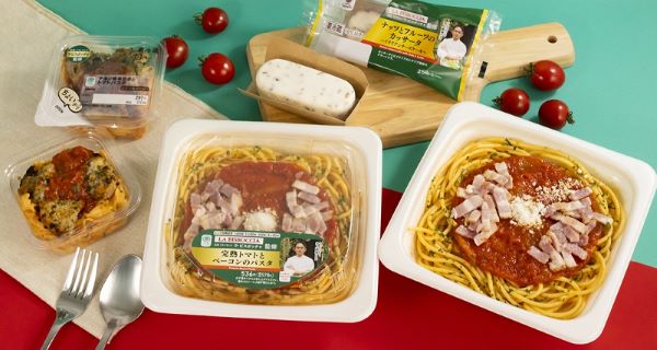 ファミリーマート、イタリアンの名店「ラ・ビスボッチャ」監修の「完熟トマトとベーコンのパスタ」など3種類を発売