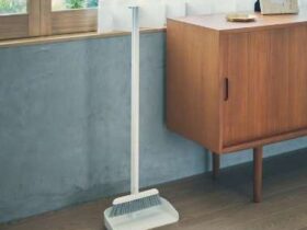 マーナ、「スタンドほうきちりとり」を発売