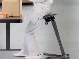 サンワサプライ、「サンワダイレクト」で座面の角度調節可能なエルゴチェア「150-SNCERG66BK」を発売