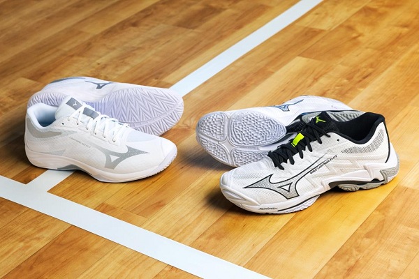ミズノ、バレーボールシューズ「WAVE LIGHTNING ELITE」・「LIGHTNING SELECT」を発売